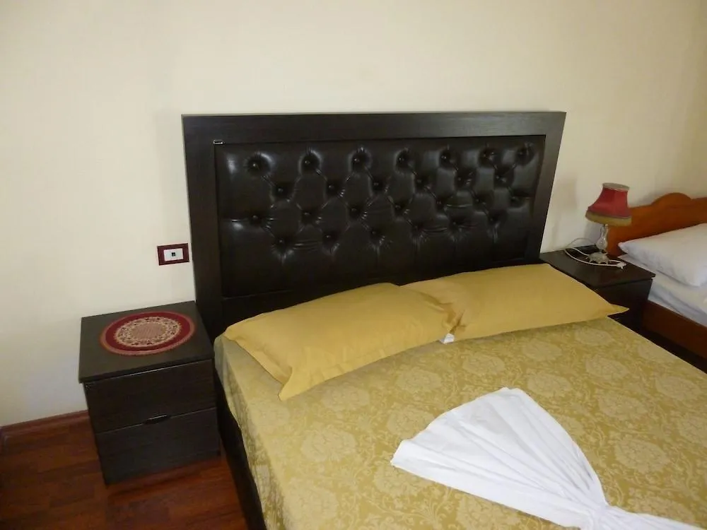 Guesthouse Central Sarande - 777